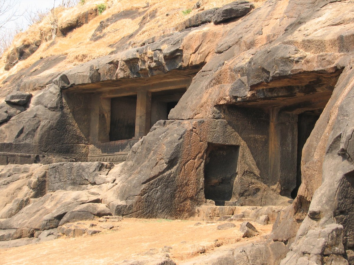 Kuda Caves