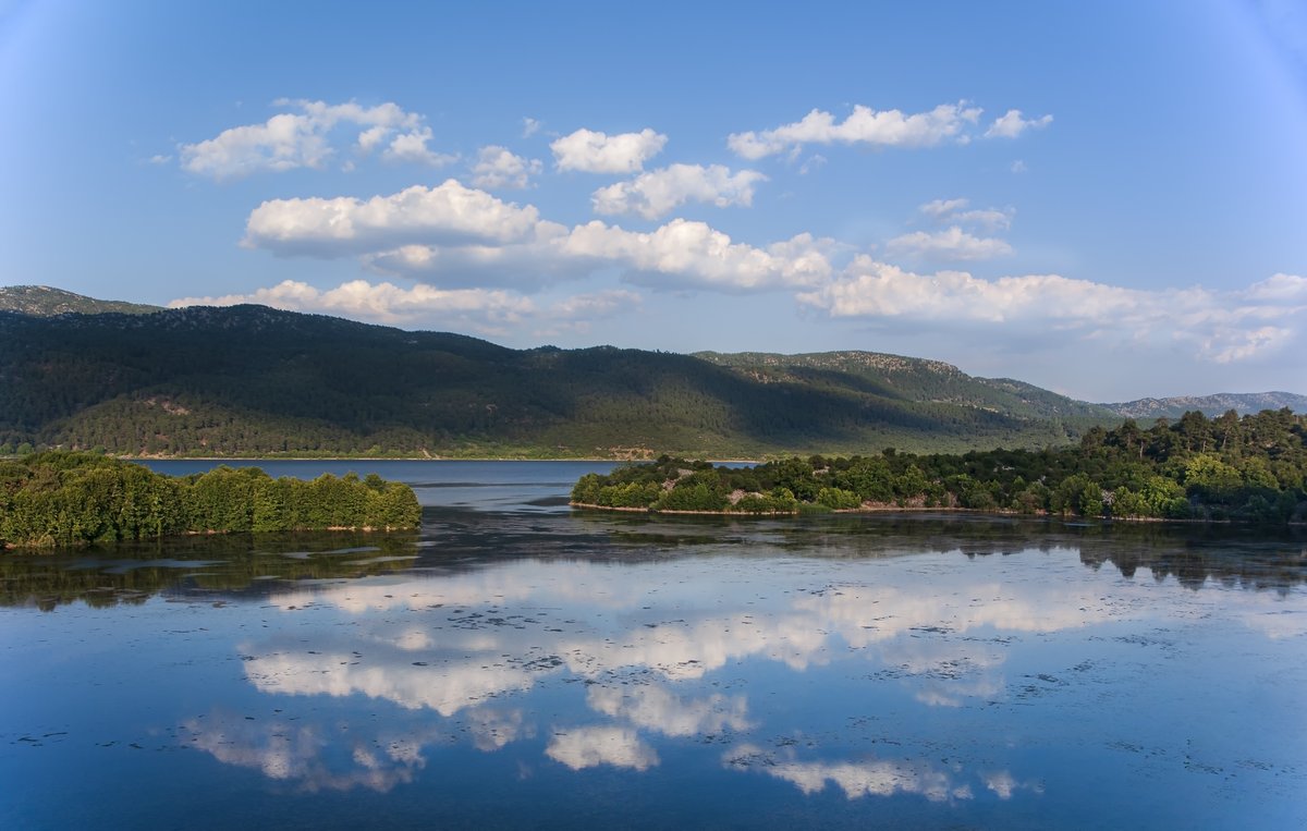 Lake Kovada