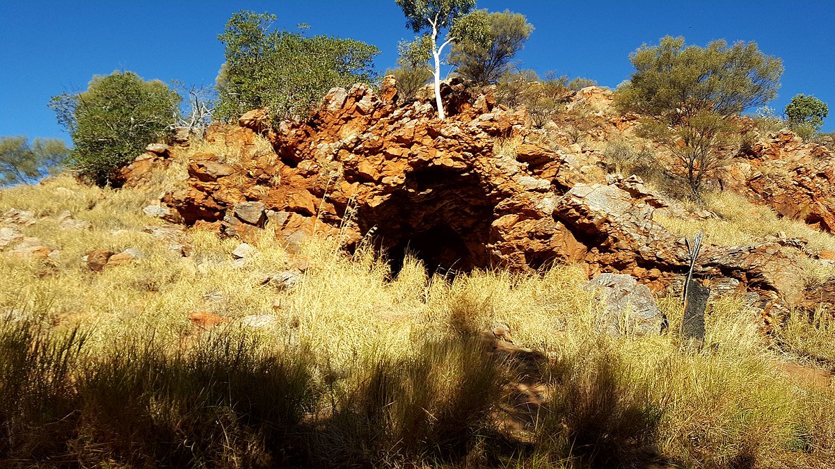 Lasseter's Cave