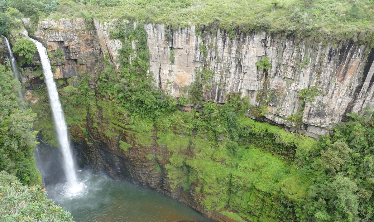 Mac-Mac Falls