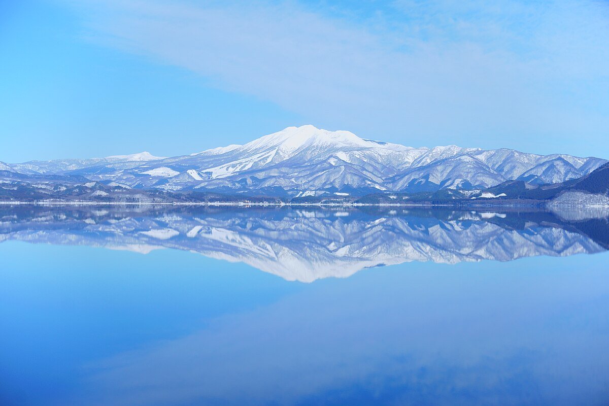 Akita-Komagatake
