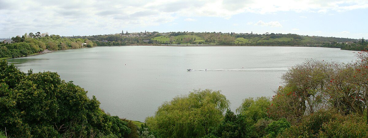 Ōrākei Basin