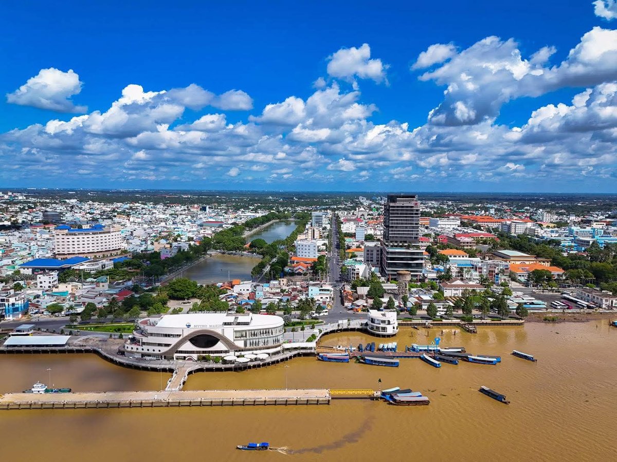 Đầm Đồng Cùng