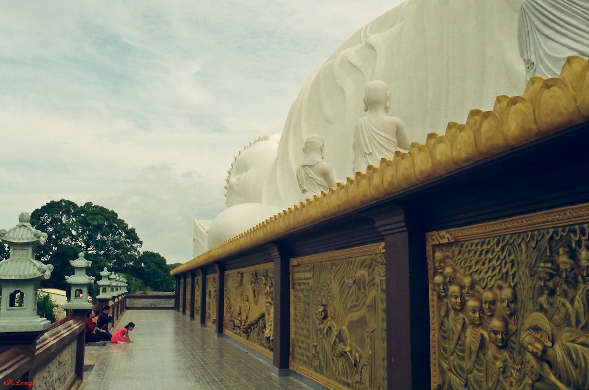 Hoi Khanh Temple