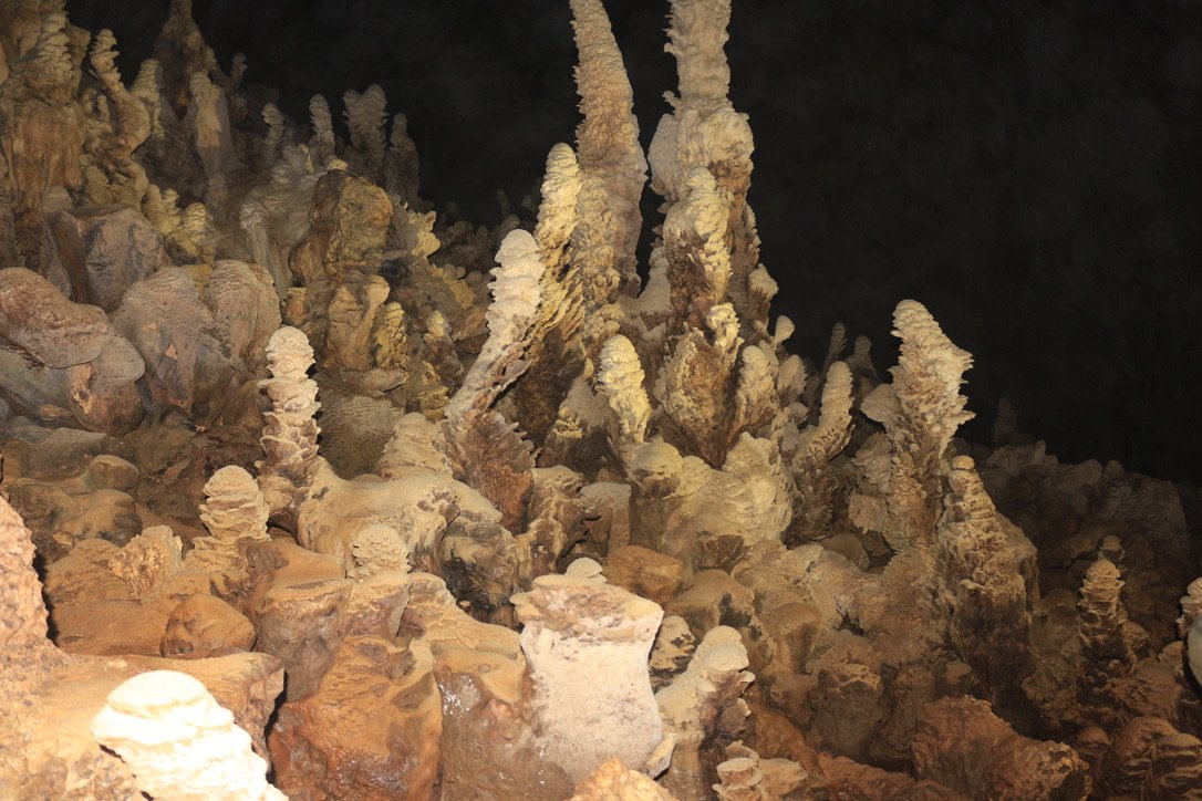 Langun-Gobingob Cave