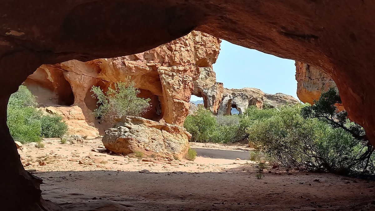 Stadsaal Caves