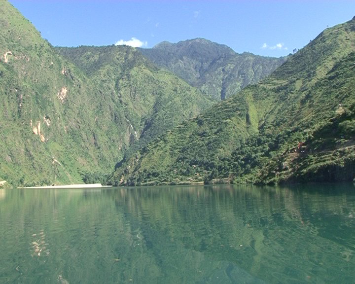 Syarpu lake