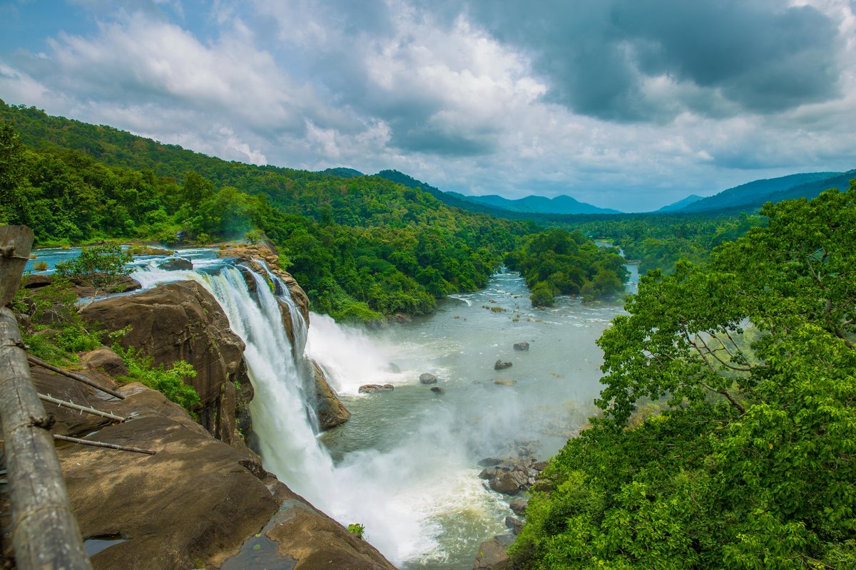 Kozhippara Falls