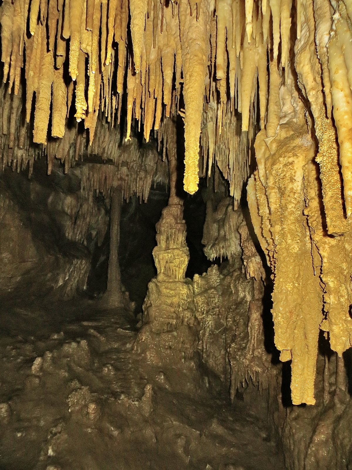Karamu Caves