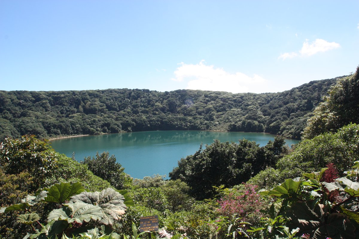 Lake Botos