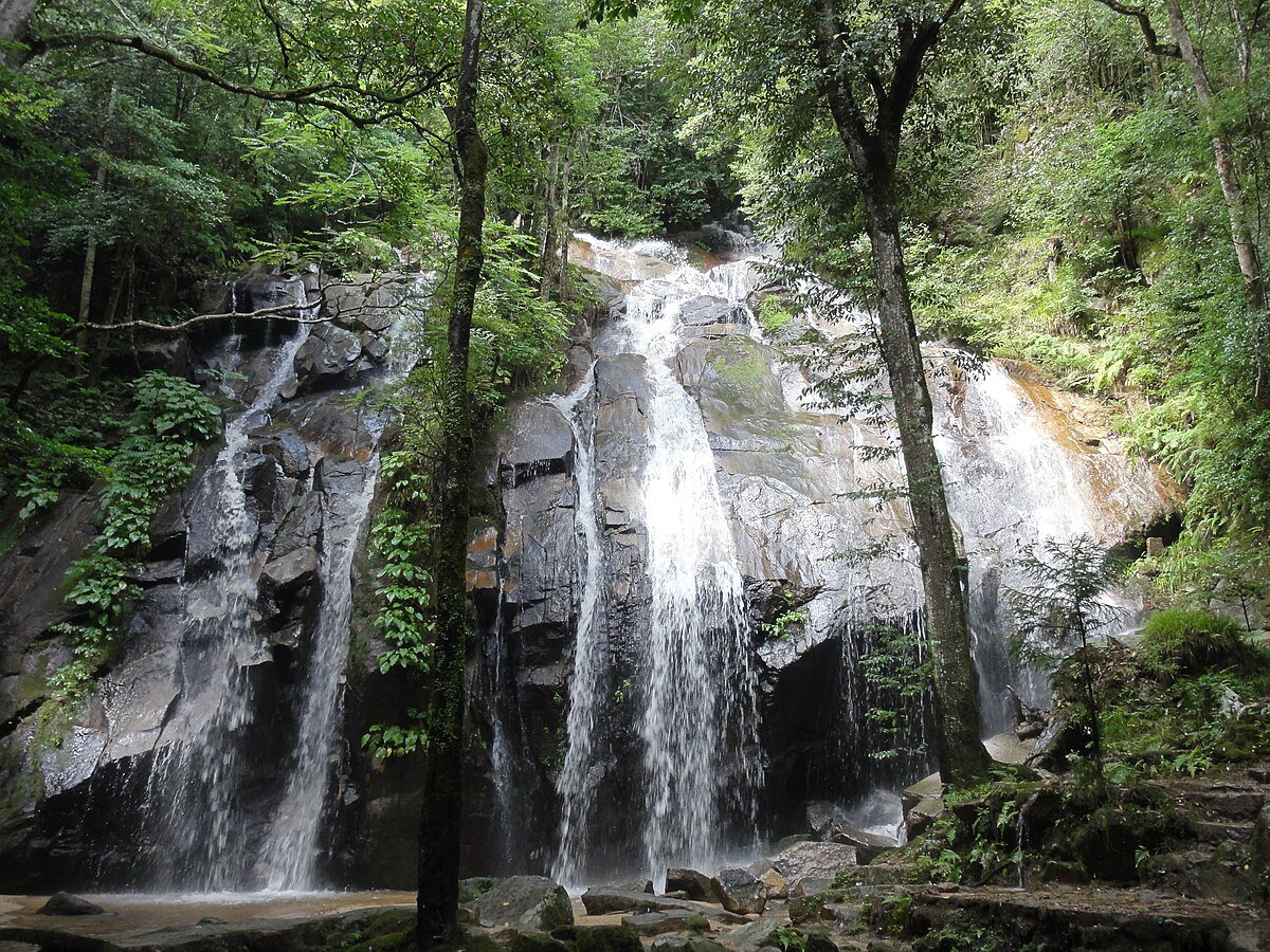 Kanabiki Falls