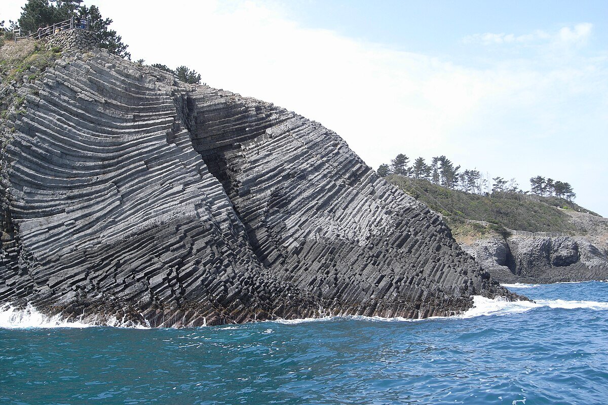 Yakataishi no Nanatsugama