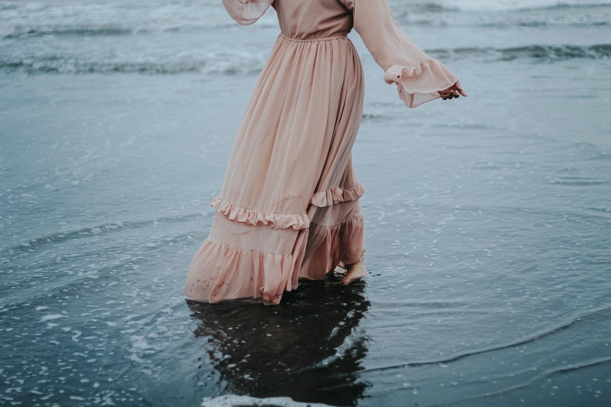 Kejawanan Beach