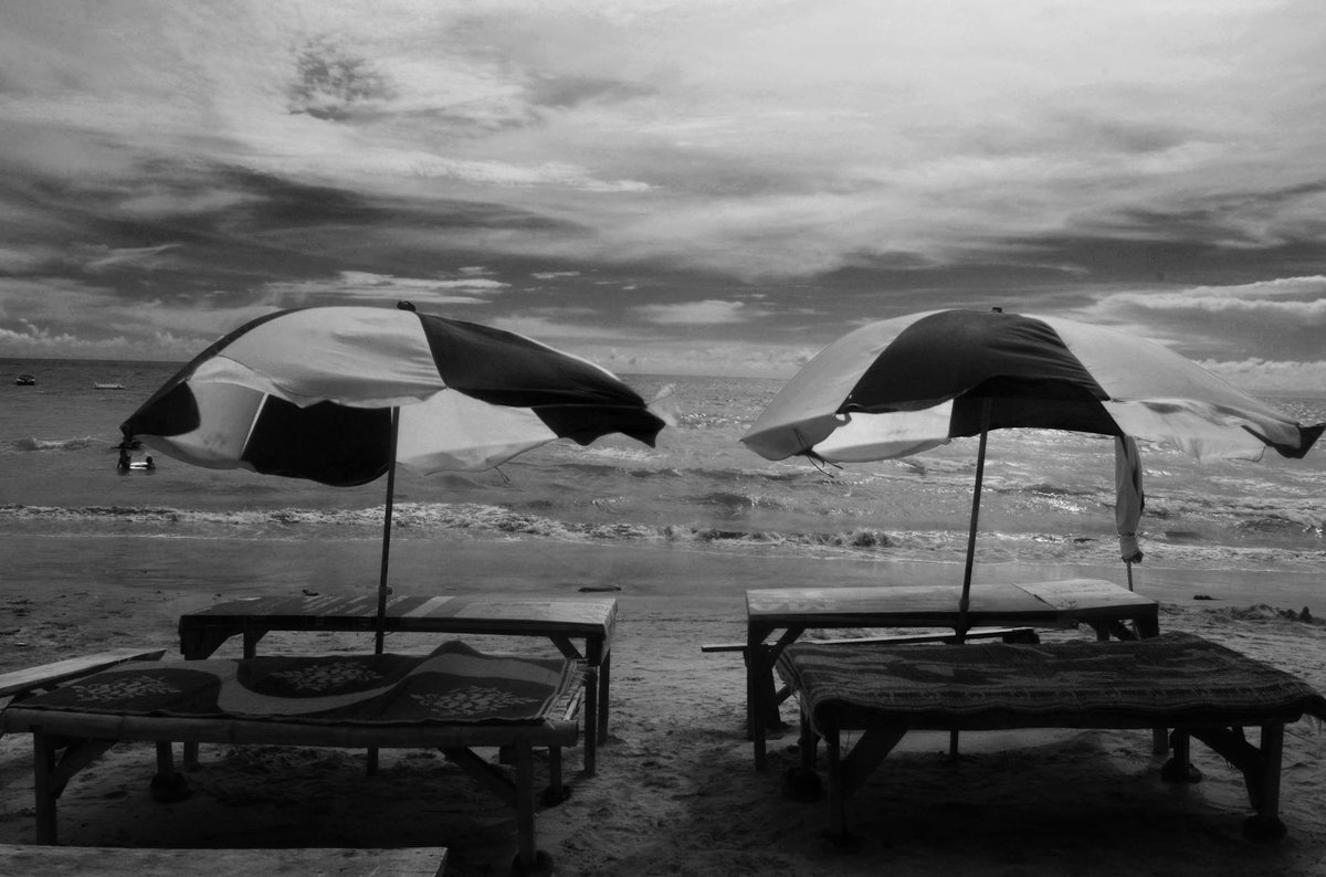 Diamond beach