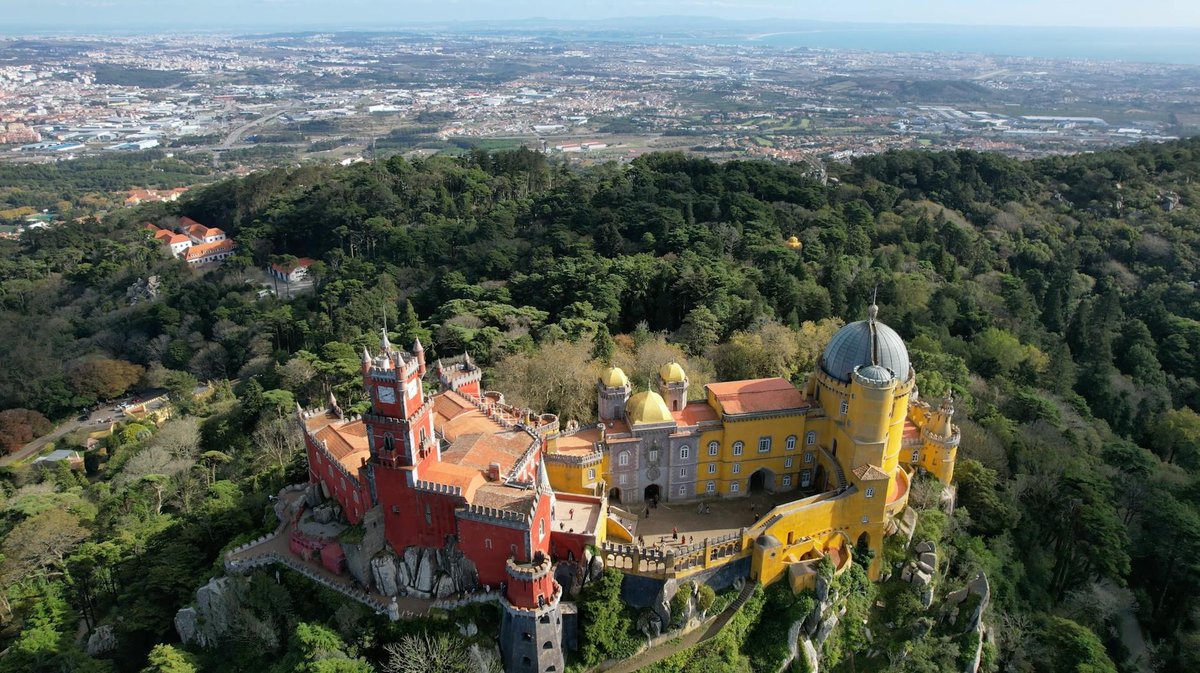 Castelo da Pena da Rainha, também conhecido por Castelo de São Martinho da Pena