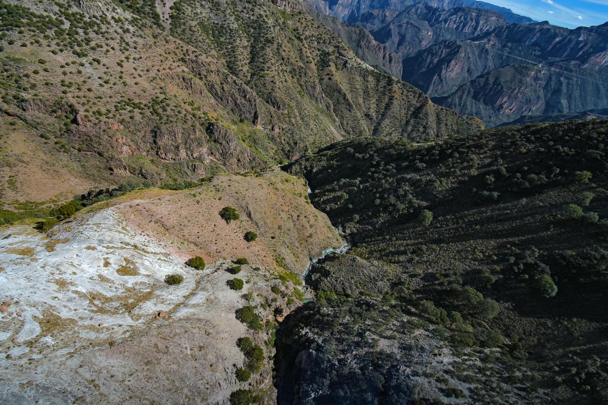 Mirador del Aguila, Mieza