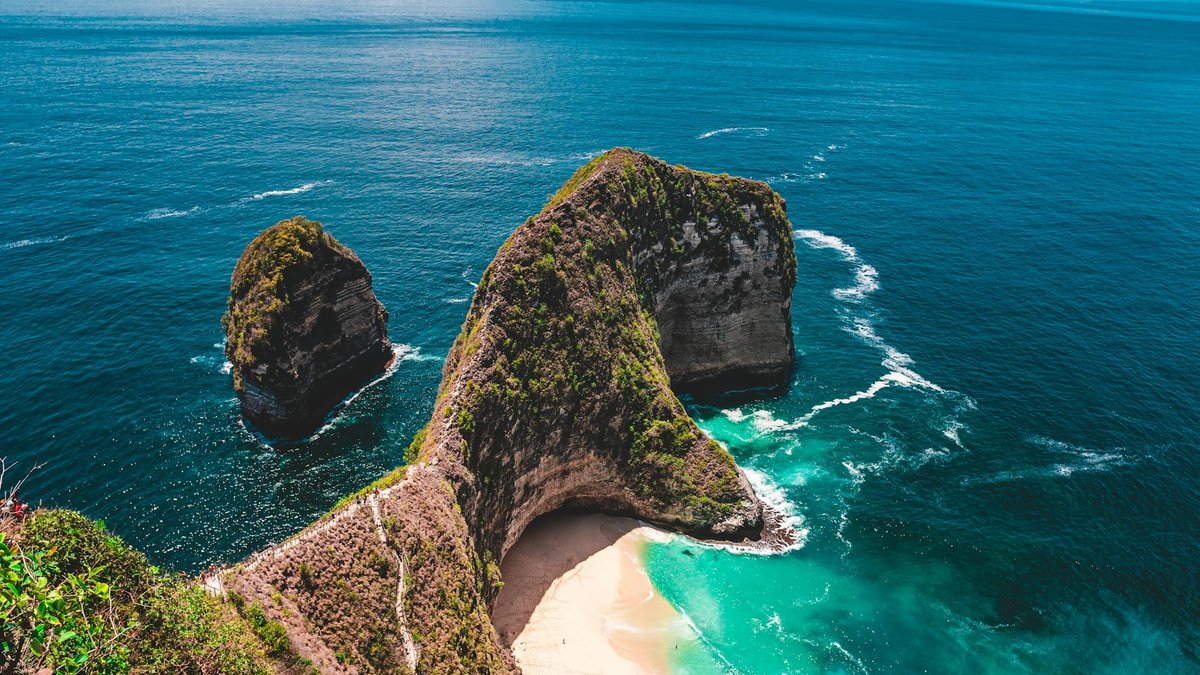 Batakan Beach