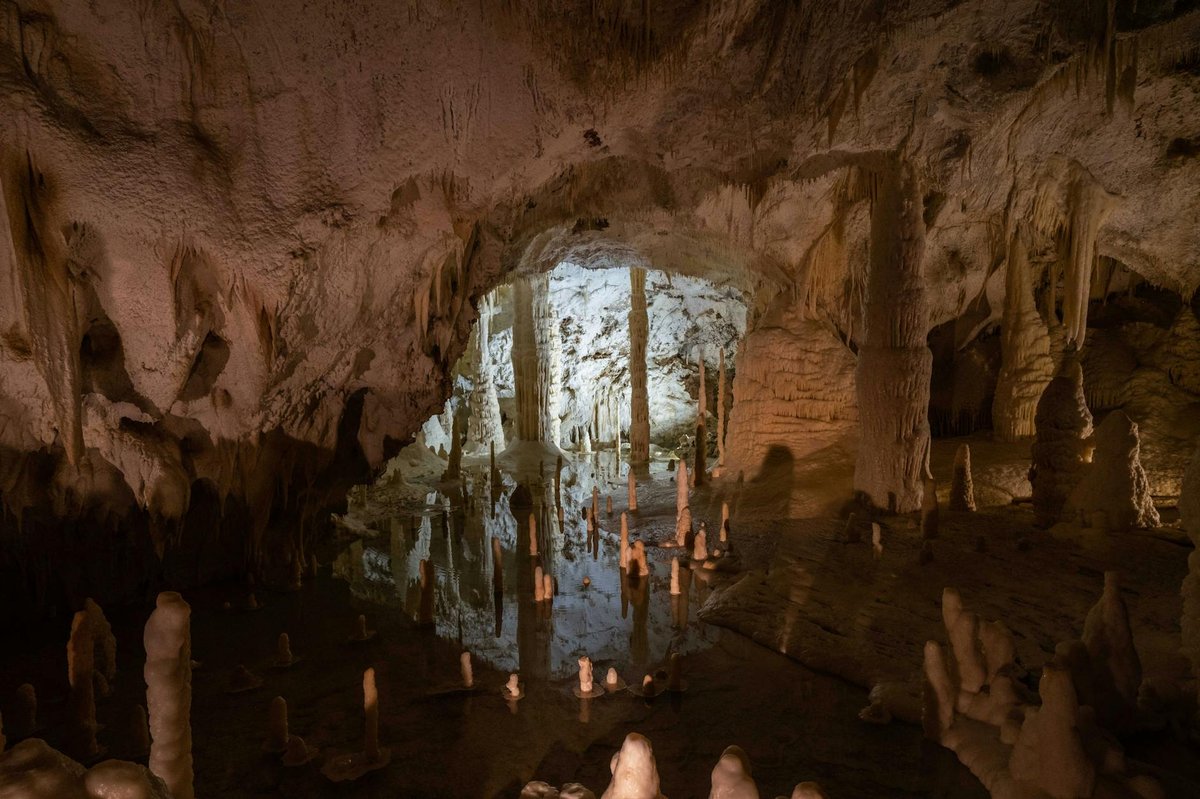 Coreca Caves