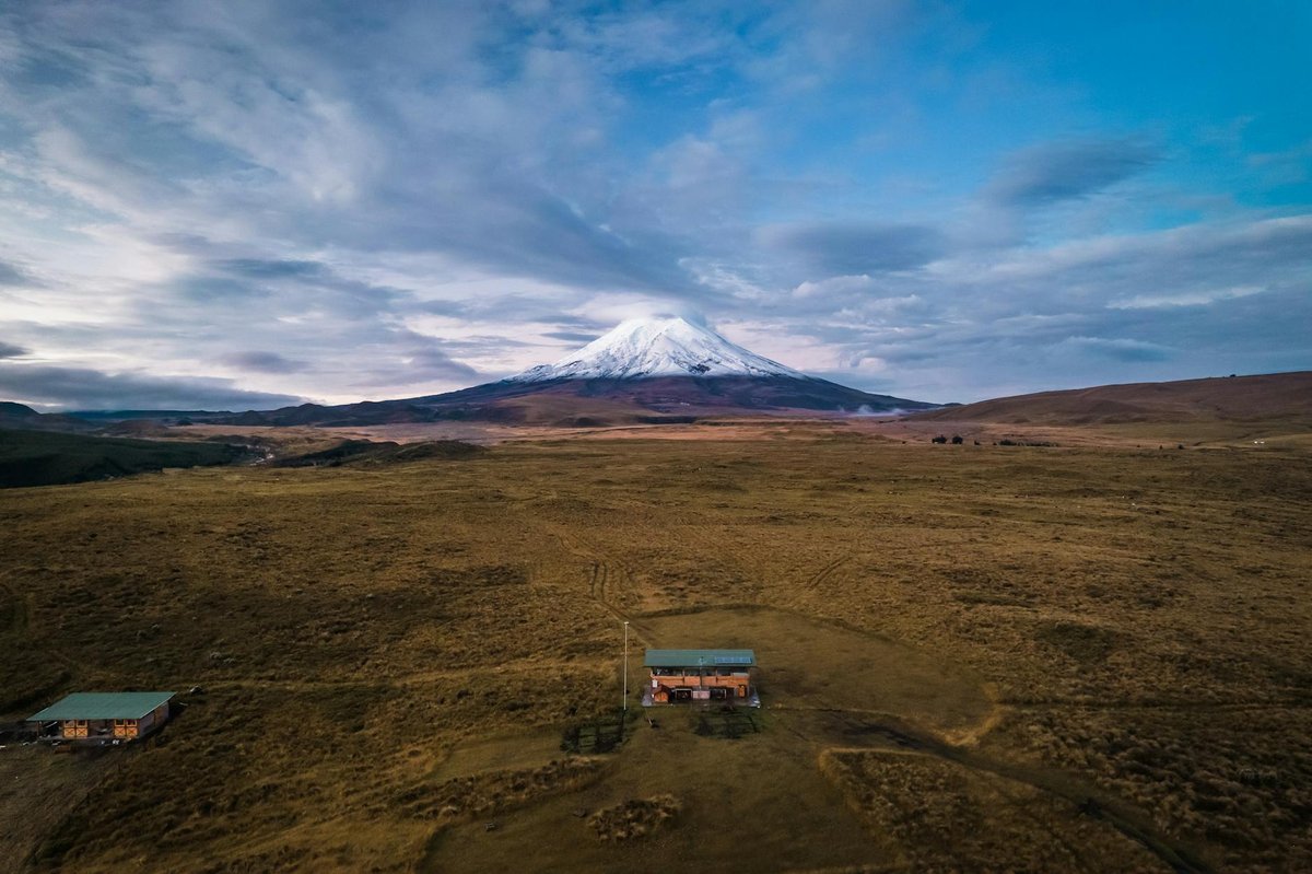 Corazón volcano