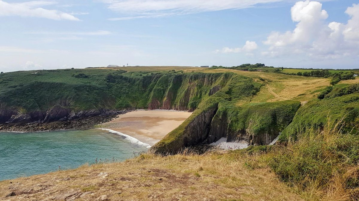 Manorbier Beach