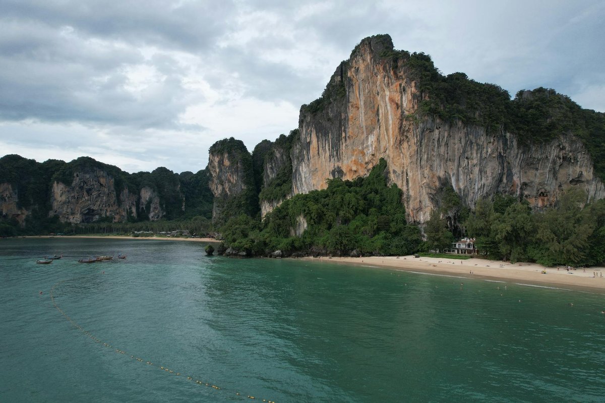 Nui Bay Beach