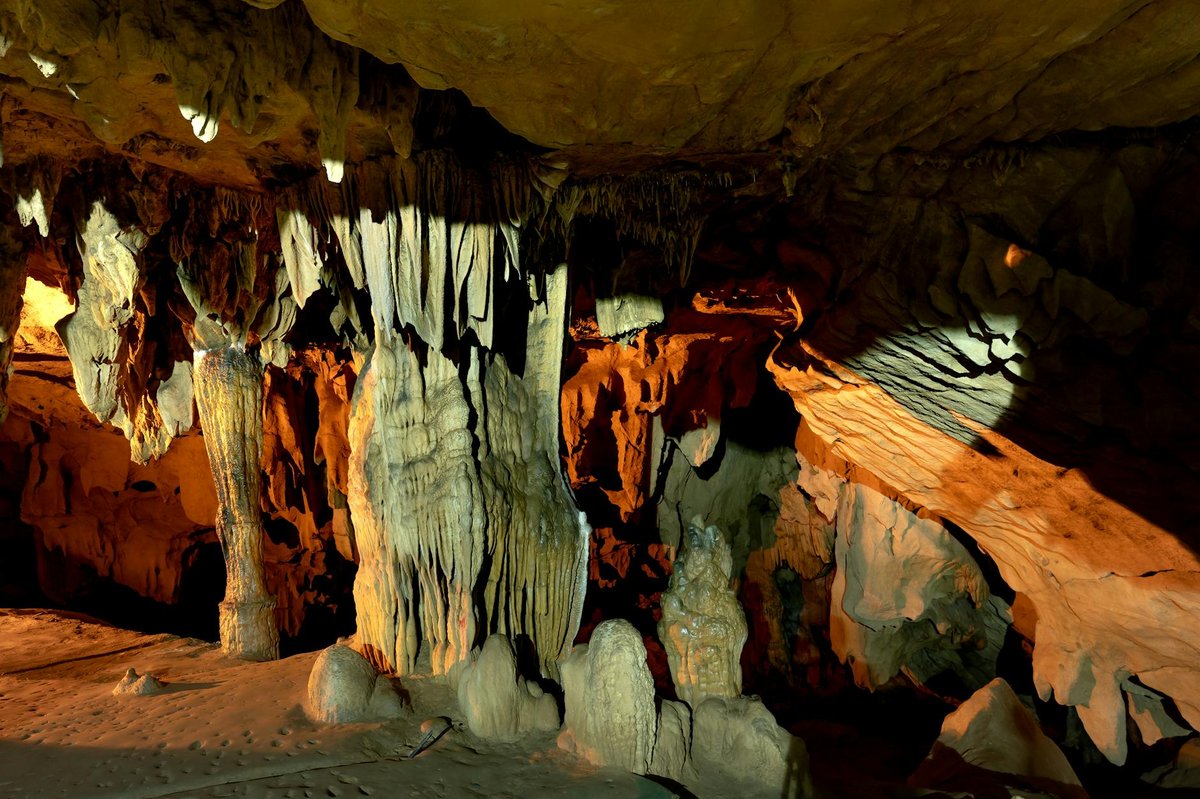 Aşıklar cave