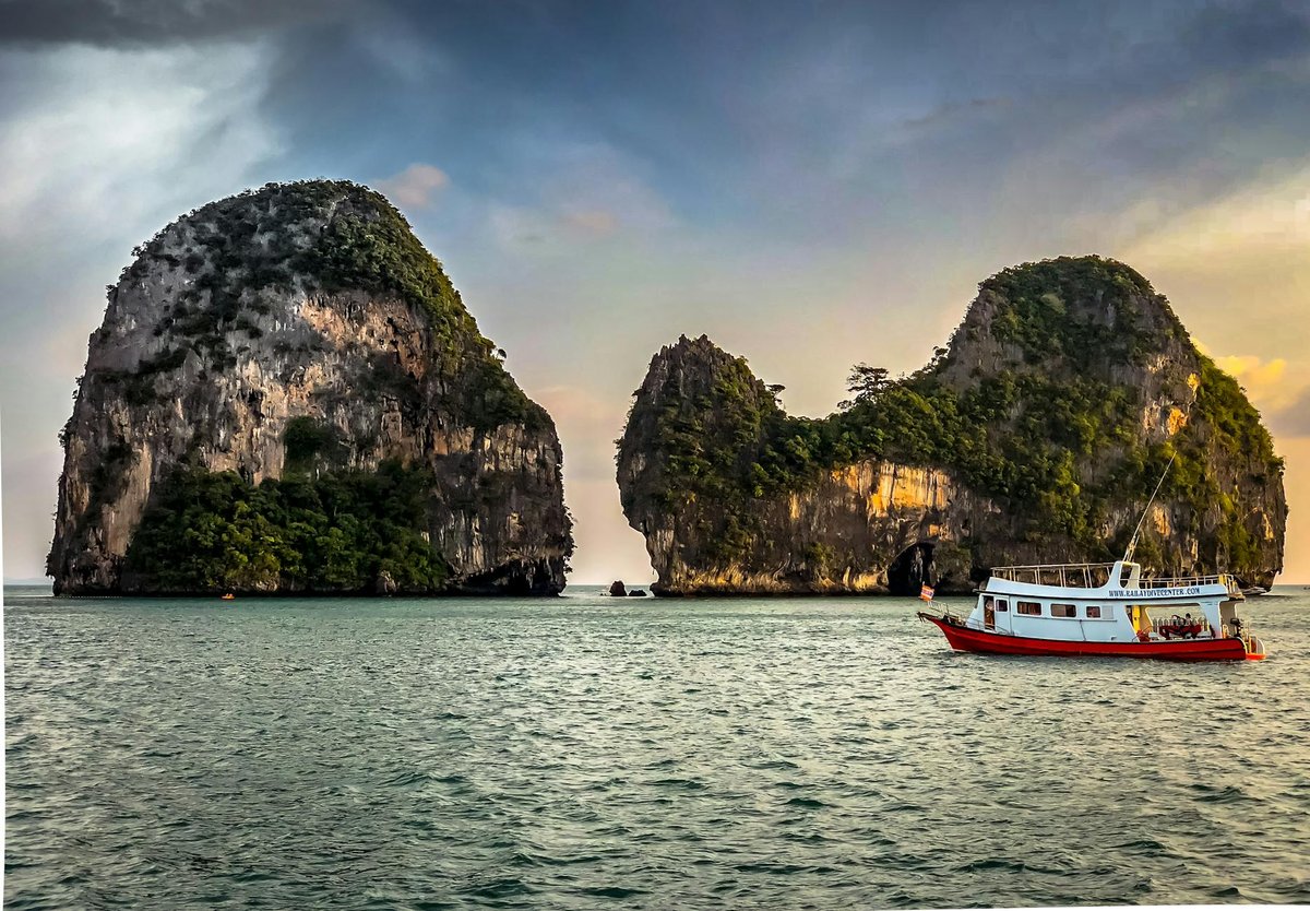 Ang Kep Nam Ban Kalao