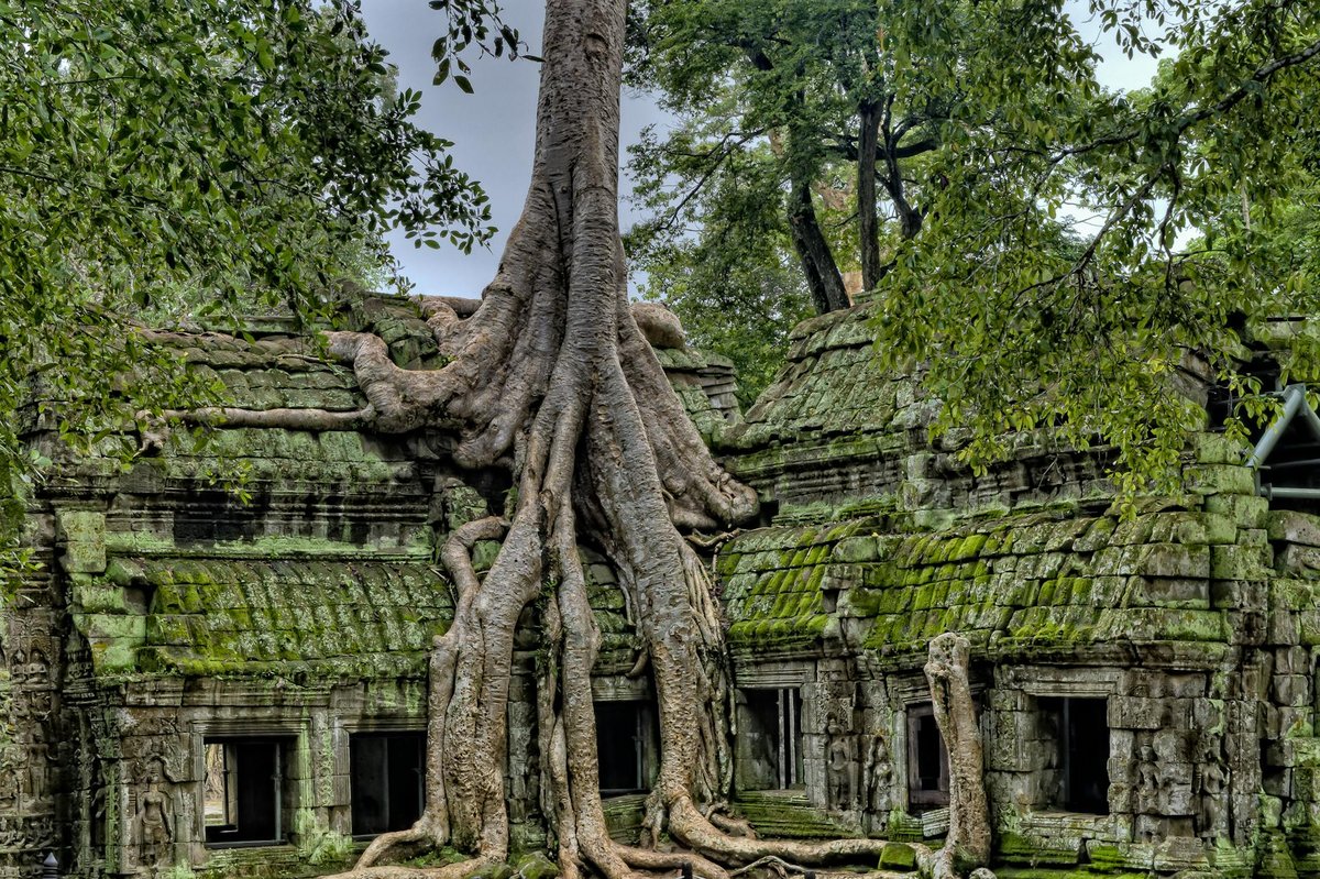 Ang Kep Nam Ban Ta Lua