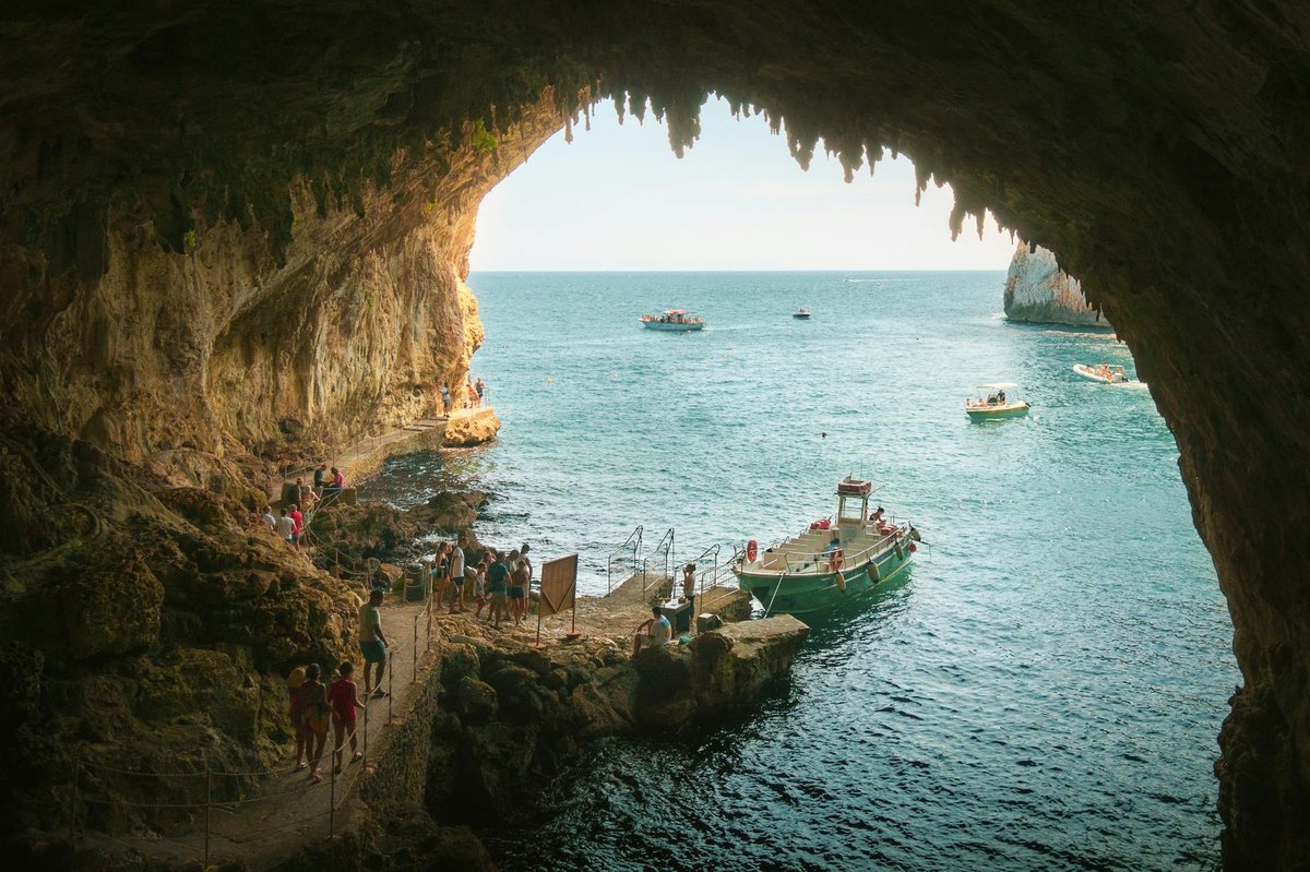 De Nadale Cave