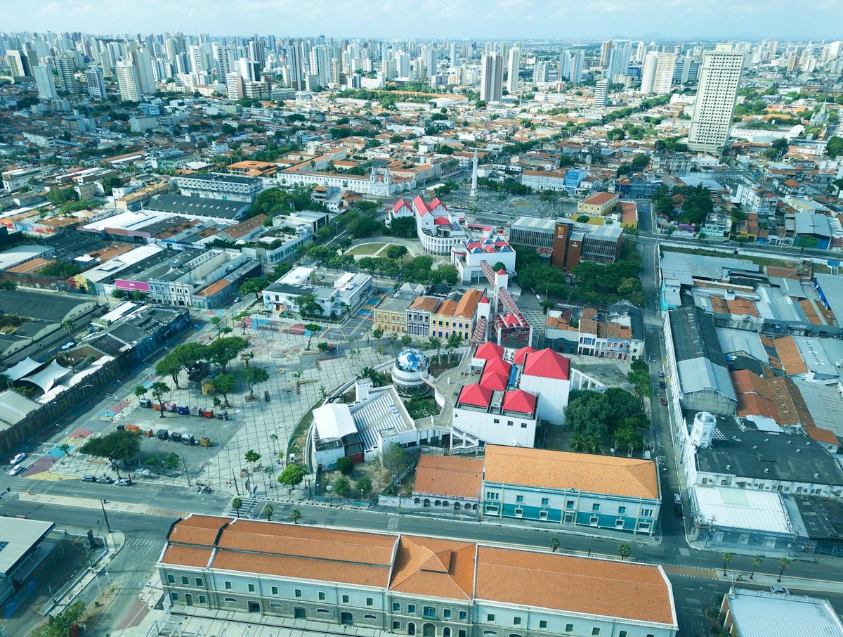 João Roberto Pilon Filho Municipal Viewpoint