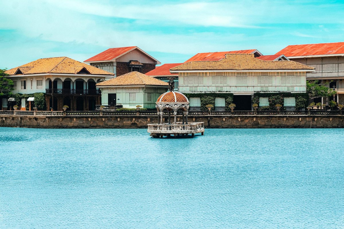 Lake Latukan