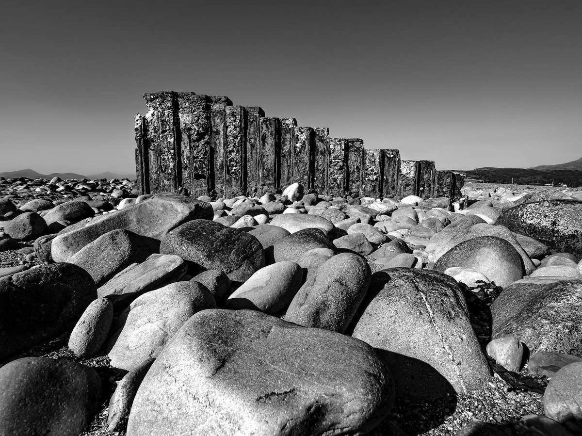 Llandanwg Beach