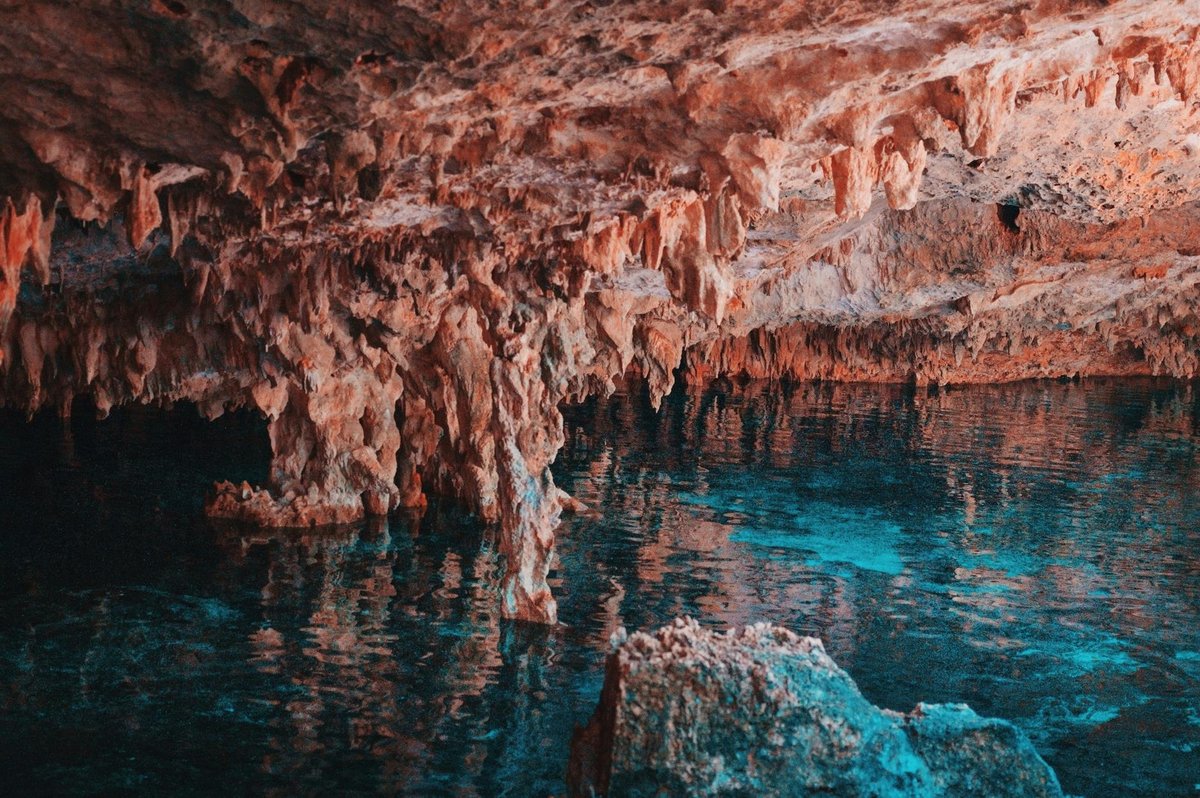 cave of Ávalos