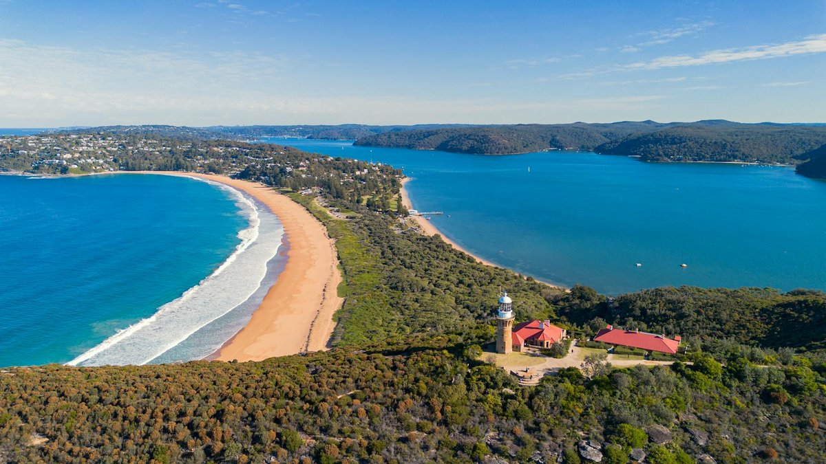 Barrenjoey Beach