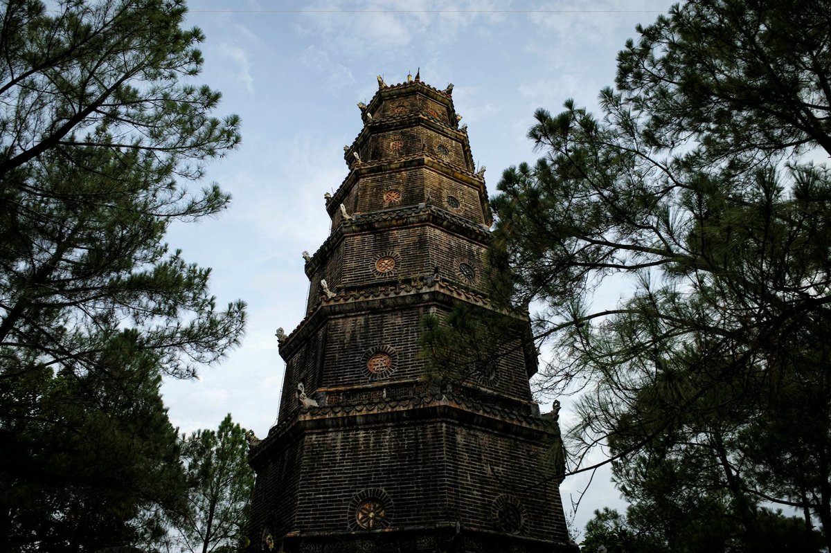Thiên Mụ Temple