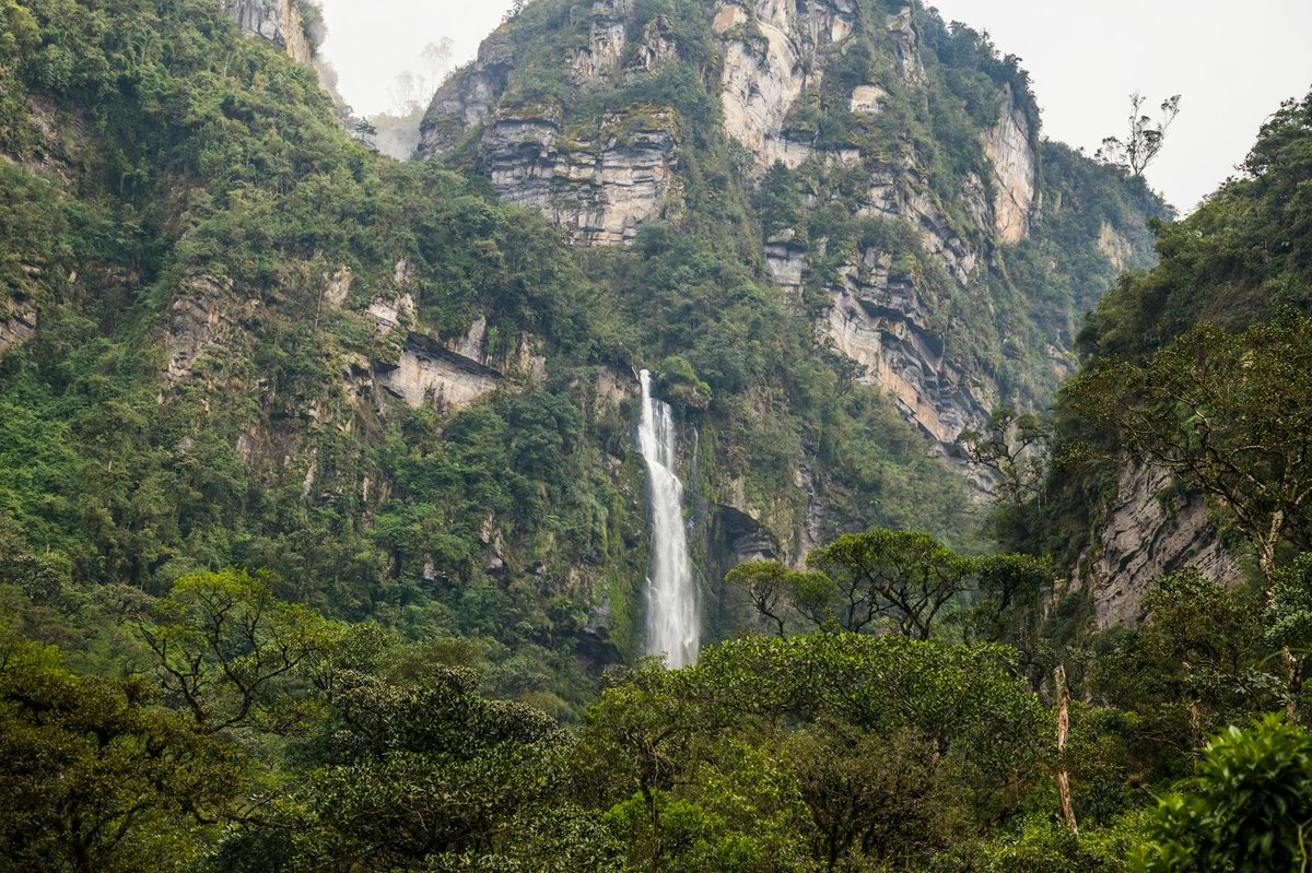 Cascada Caira