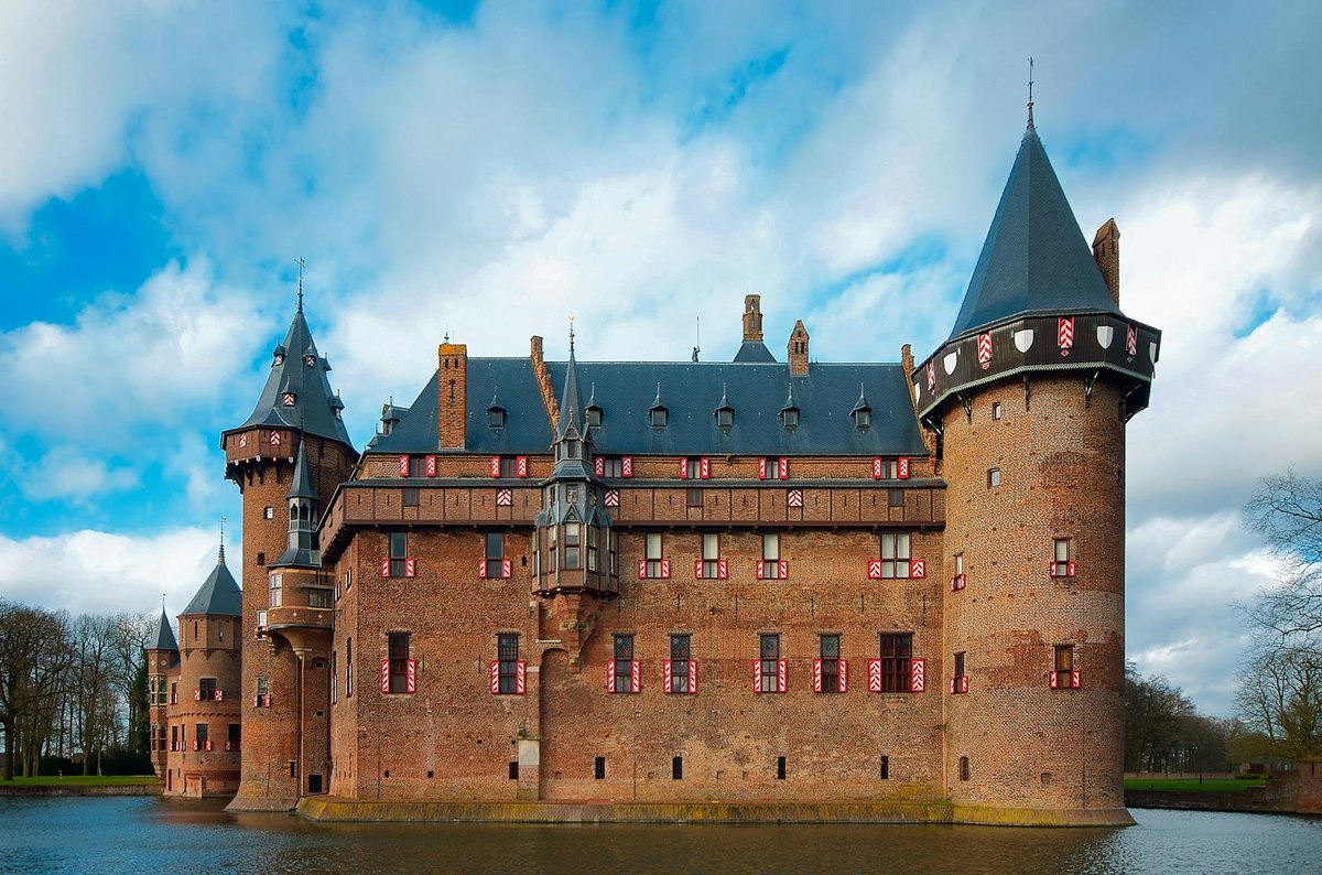 Broekhuizen Castle