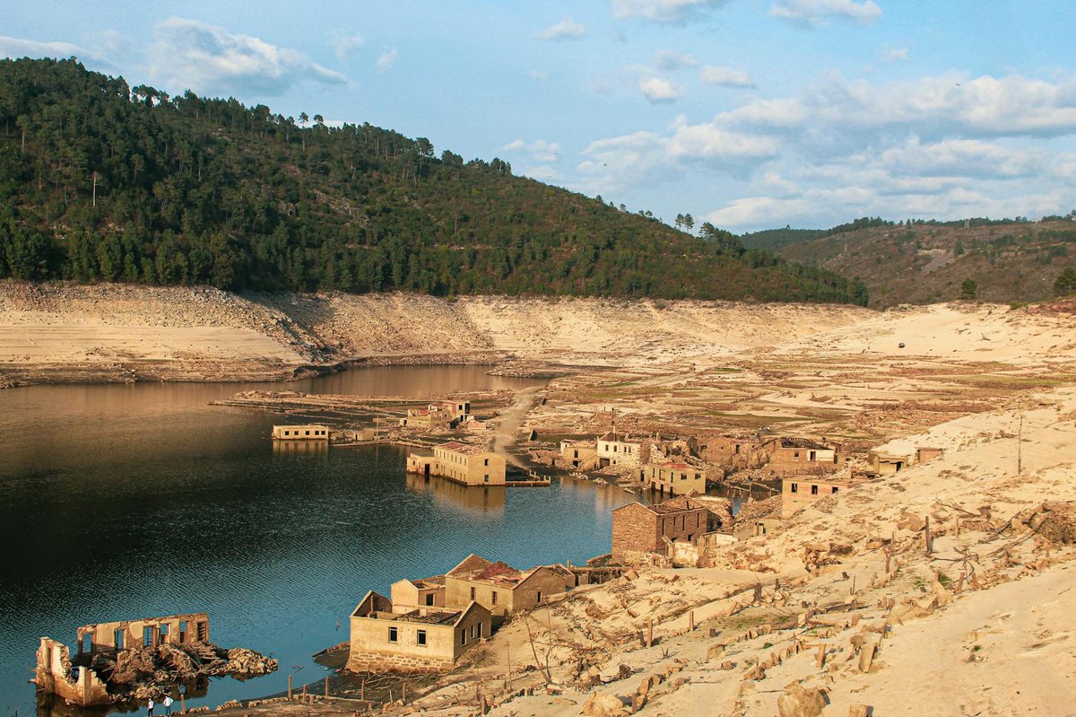 Bemposta Reservoir