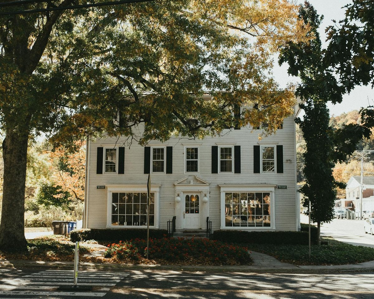 Cambray House