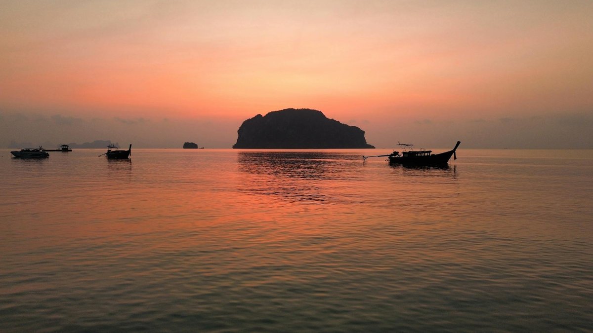 Ang Kep Nam Huai Kham Yai