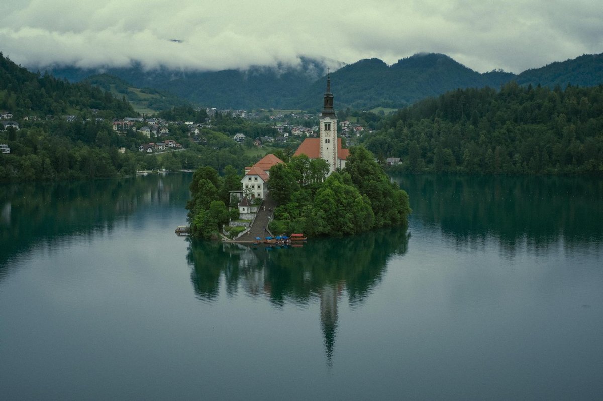 Brljansko Jezero