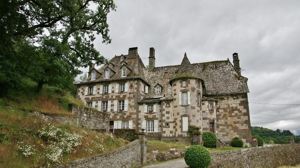 Baulx Castle