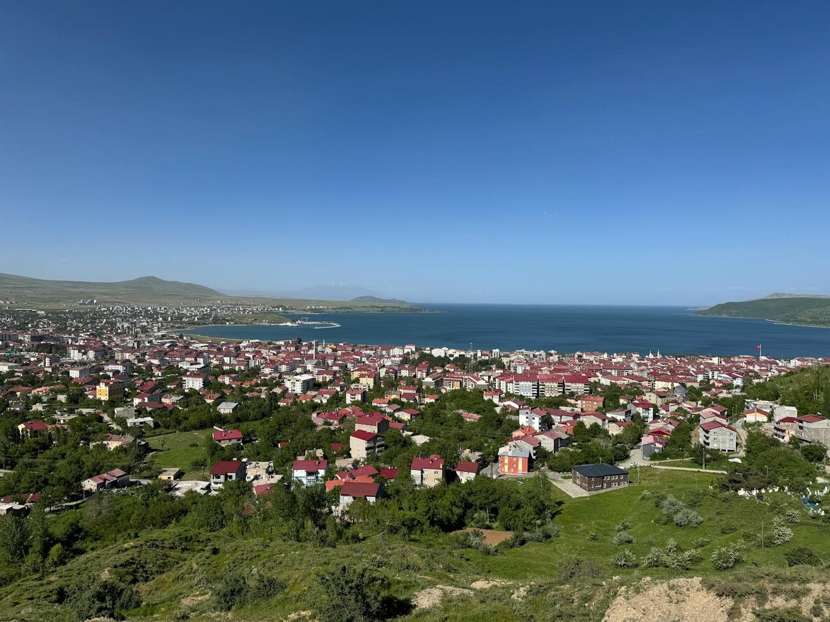 Erhacı Gölü
