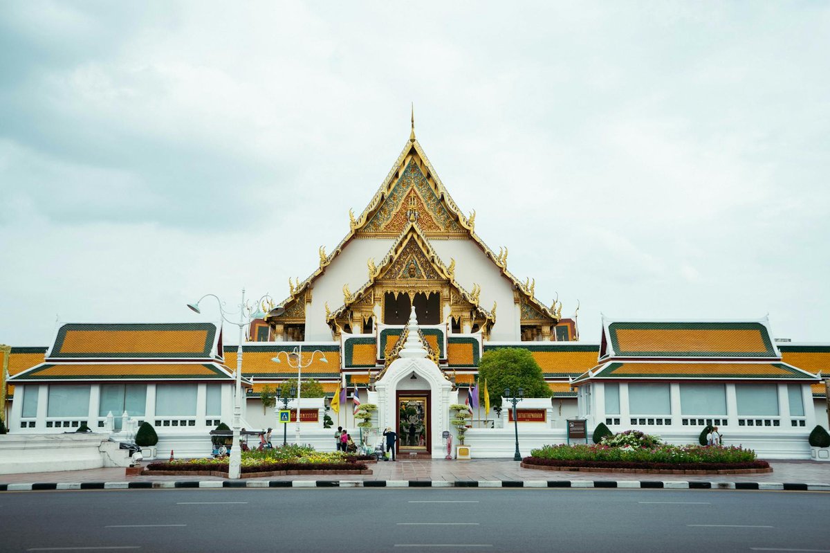 Tham Seri Thai