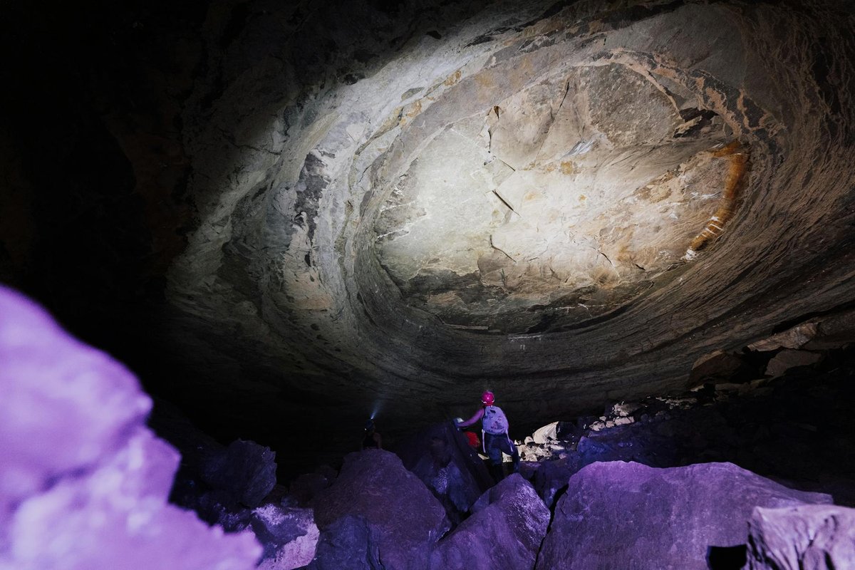 Pirunpesä cave