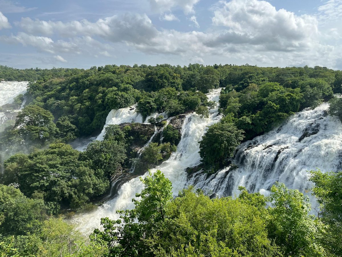 Arasinagundi Falls