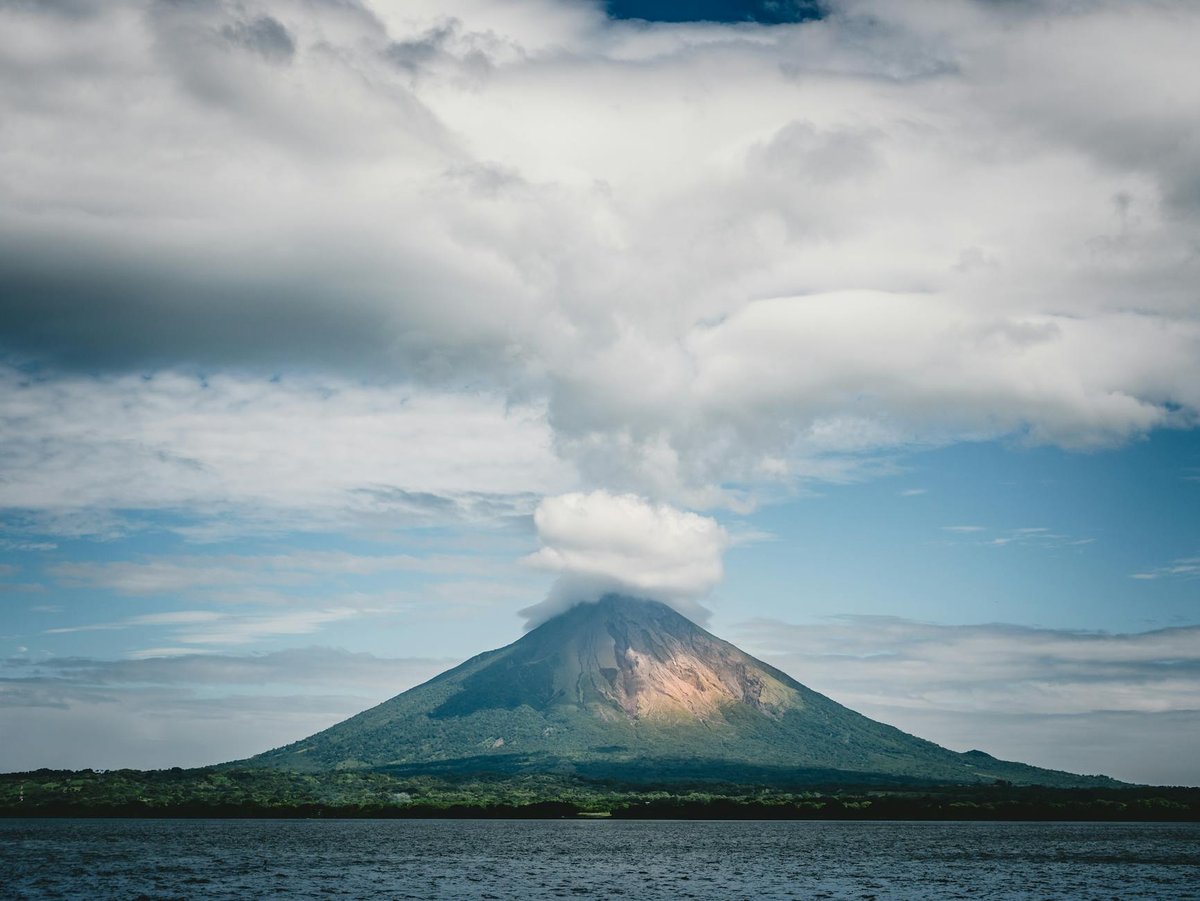 L’Estany volcano