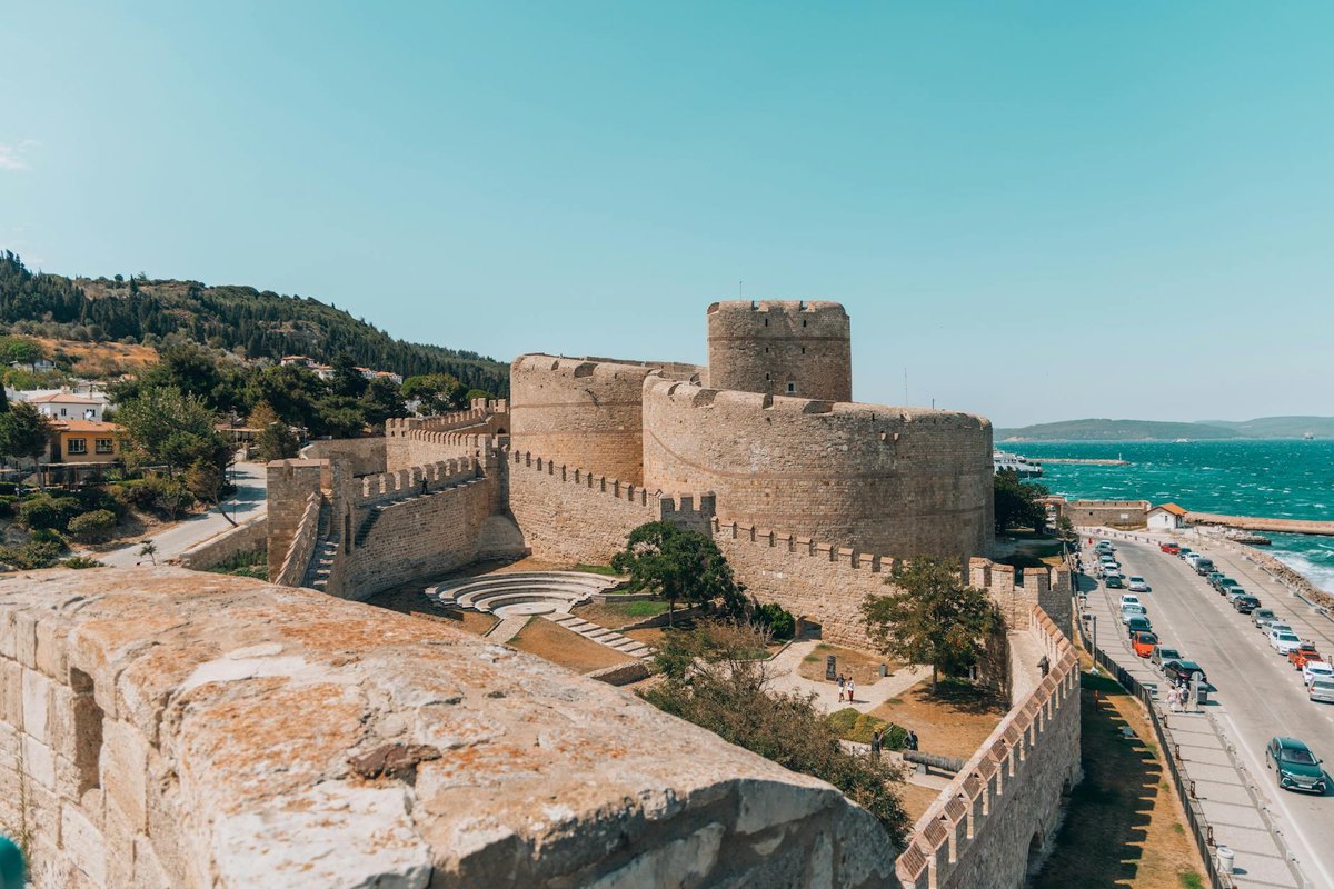 Atikhisar Castle (Çanakkale)