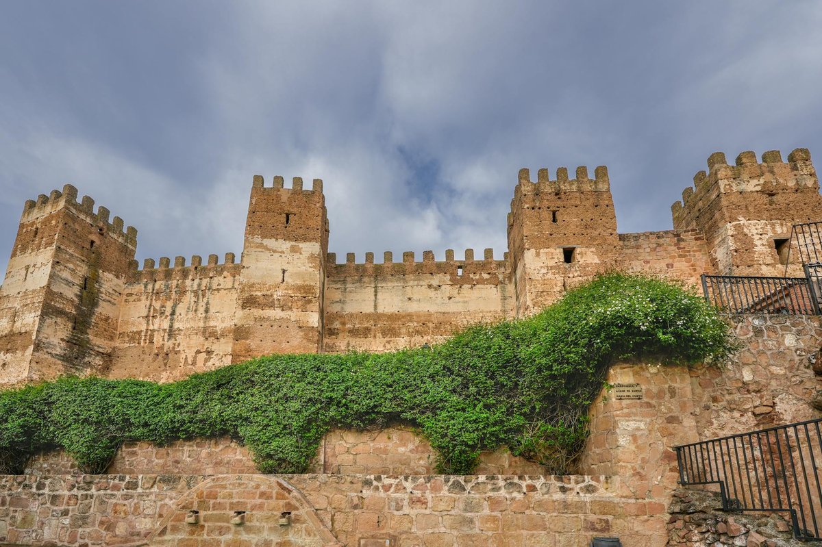 Abia de la Obispalía Castle