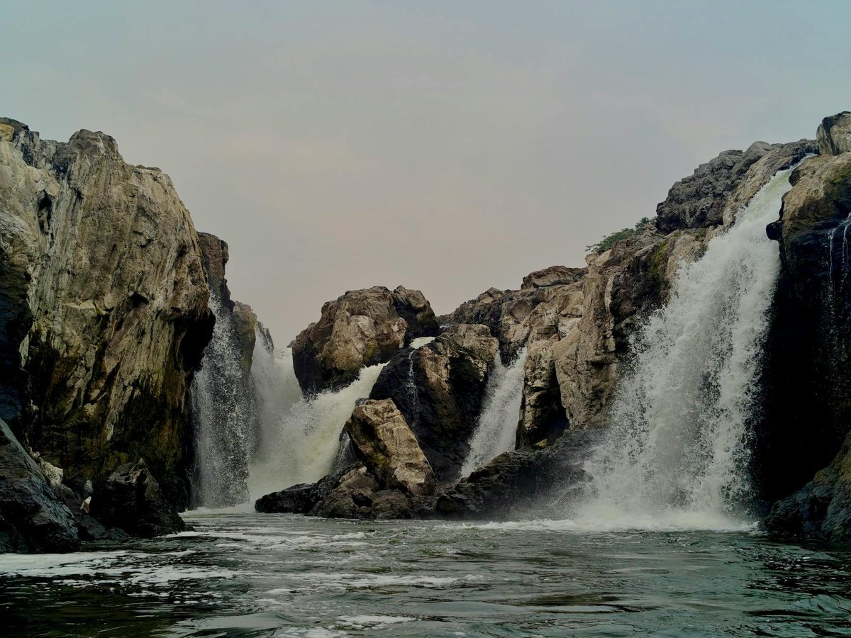 Lingmala Waterfall